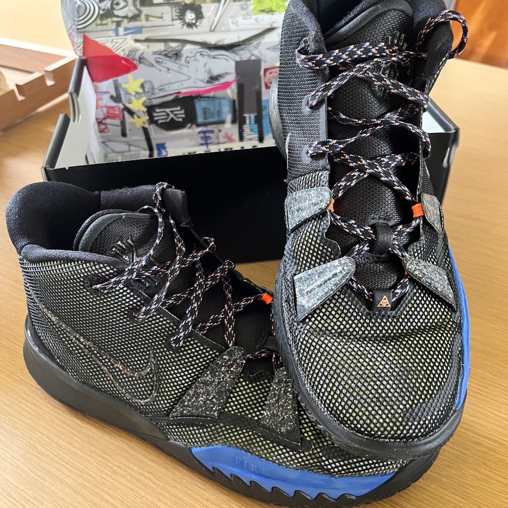 Nike Kyrie 7 Basketball Shoes Youth 7Y Black Lime Ice with Box